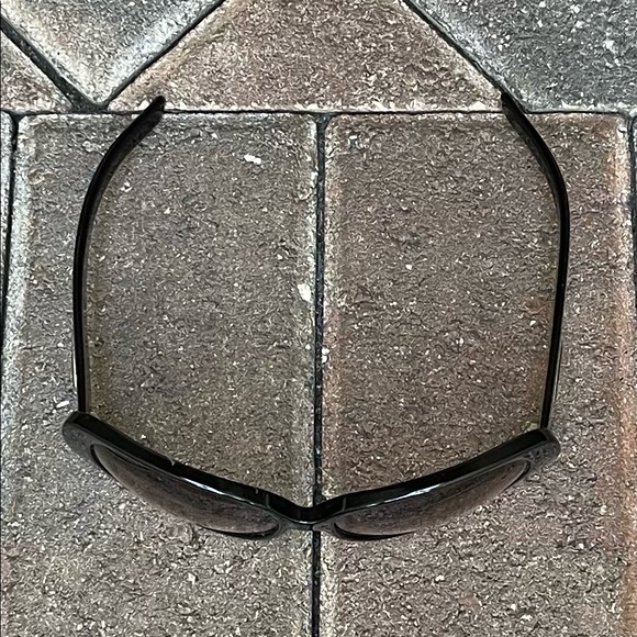 Gucci black sunglasses - Picture 2 of 13